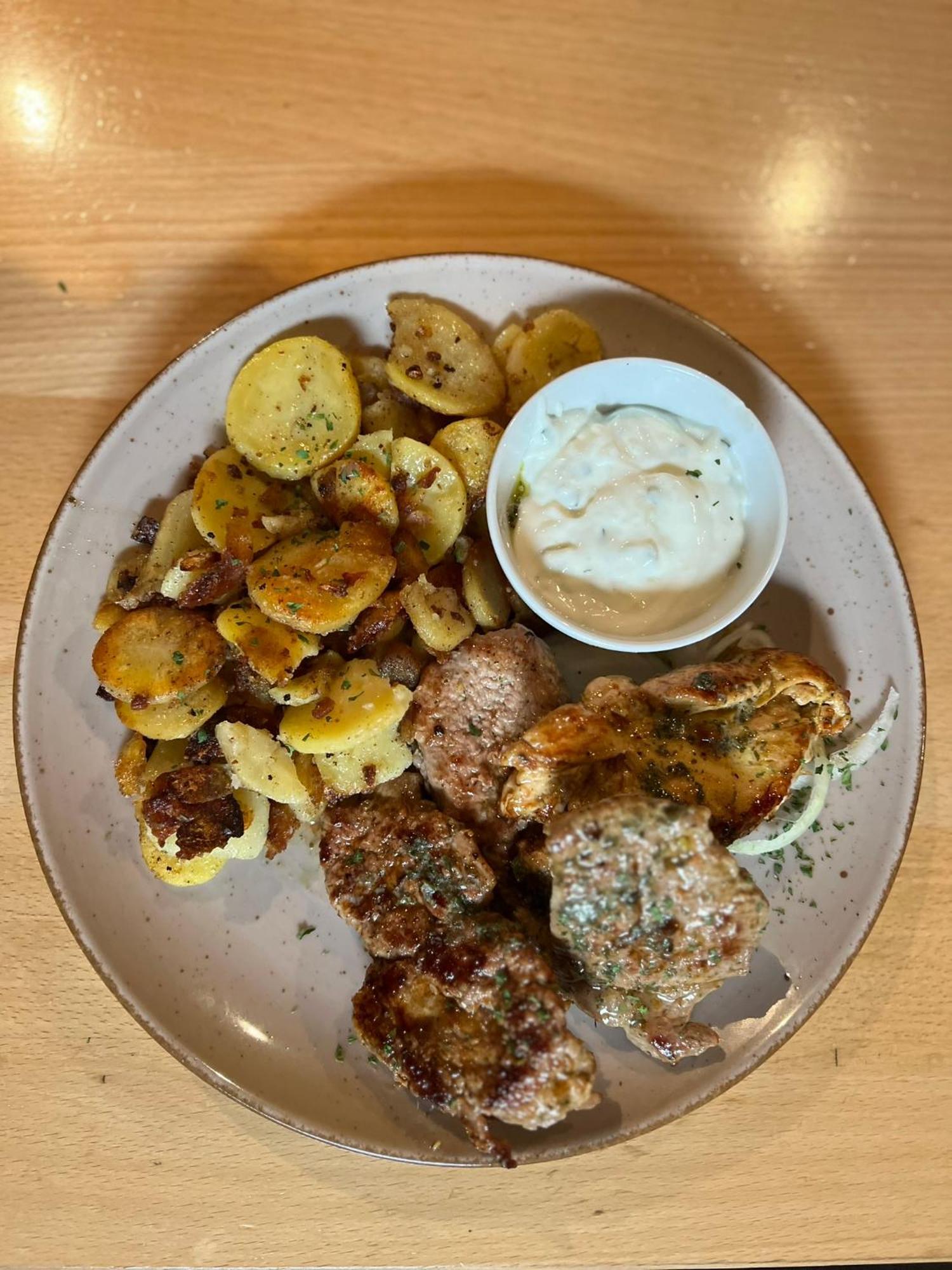 Winzergasthof Zum Kellerstübchen 3* Mehring (Rhineland-Palatinate)