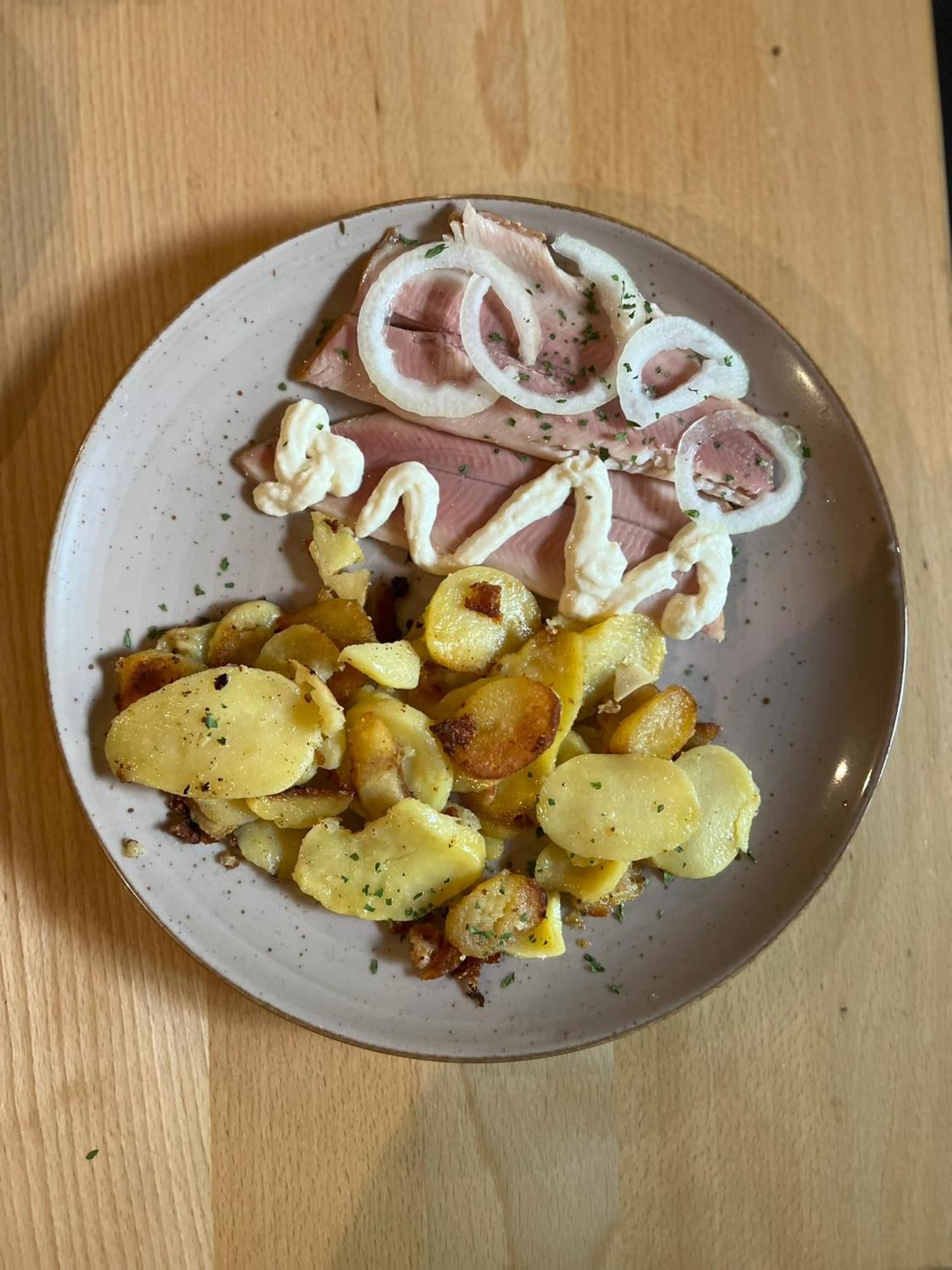 Winzergasthof Zum Kellerstuebchen Gasthuis 3*