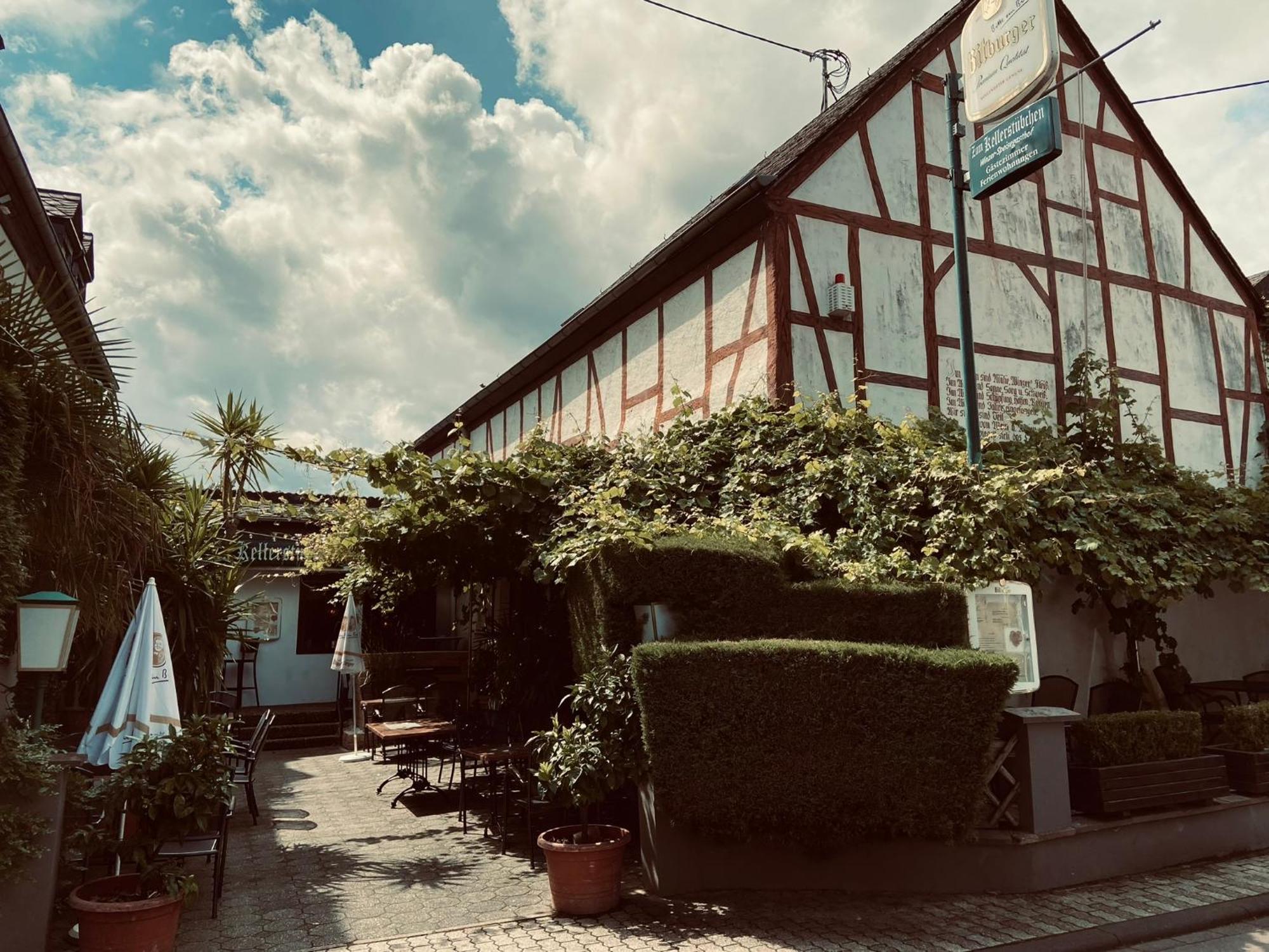 Winzergasthof Zum Kellerstuebchen Gasthuis Mehring (Rhineland-Palatinate)